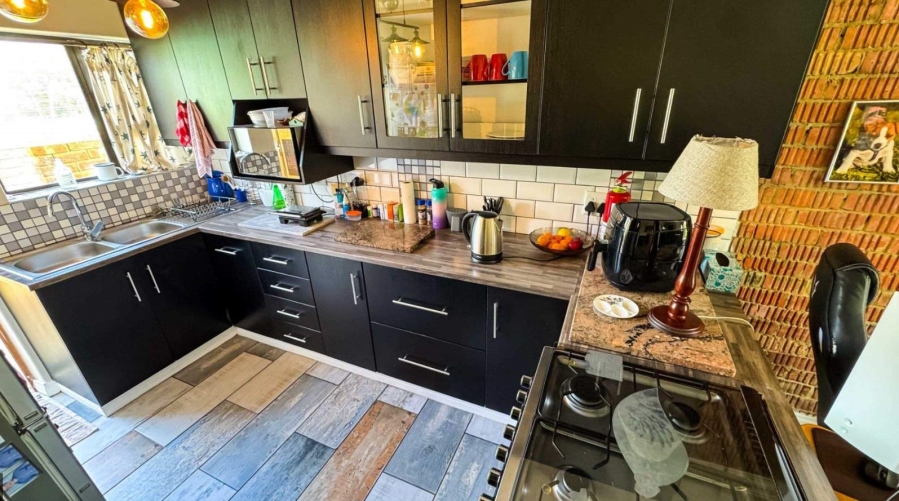 2 Bedroom Property for Sale in Dana Bay Western Cape